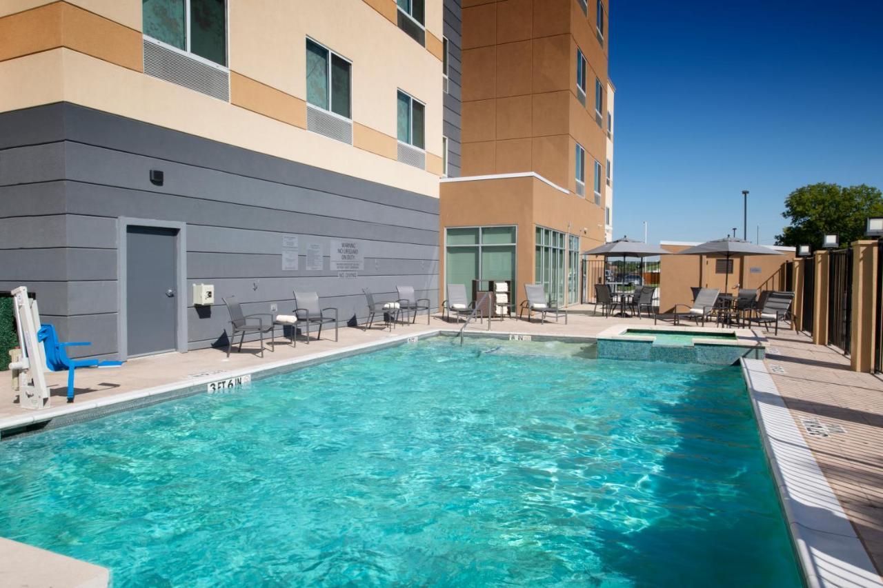 Fairfield By Marriott Inn & Suites Dallas East Bagian luar foto